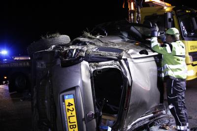 Pkw Fahrer uebersieht Fahrzeug beim Spurwechsel